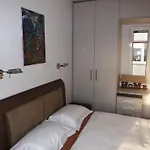 Vanessa House Luxury