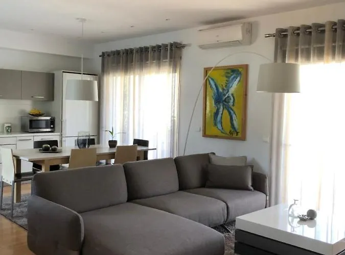 Vanessa House Luxury Апартаменты