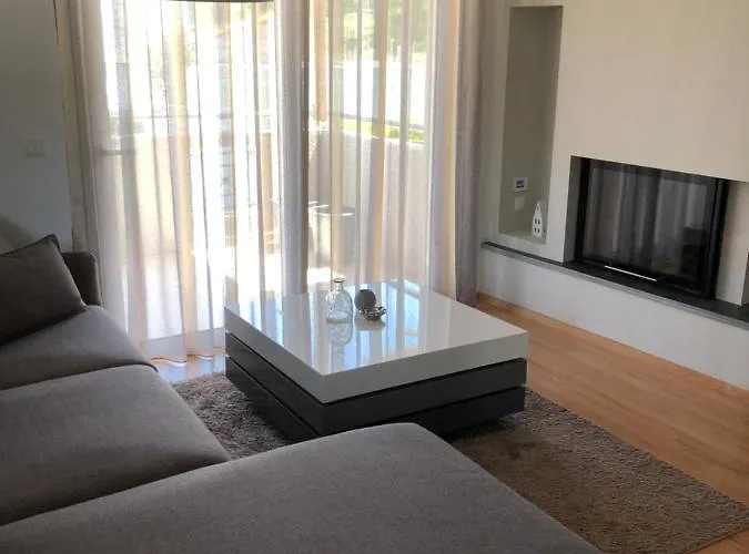 Vanessa House Luxury Апартаменты