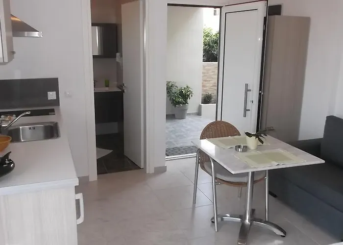 Vanessa House Luxury