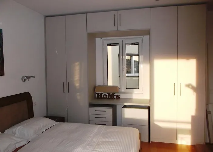 Vanessa House Luxury Апартаменты