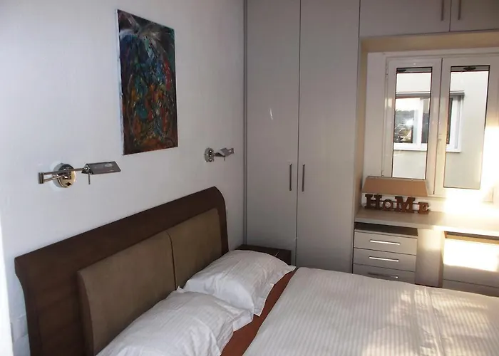 Vanessa House Luxury