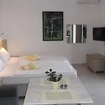 Vanessa House Skiathos Town