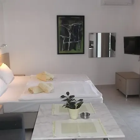 Vanessa House Luxury 斯基亚索斯镇
