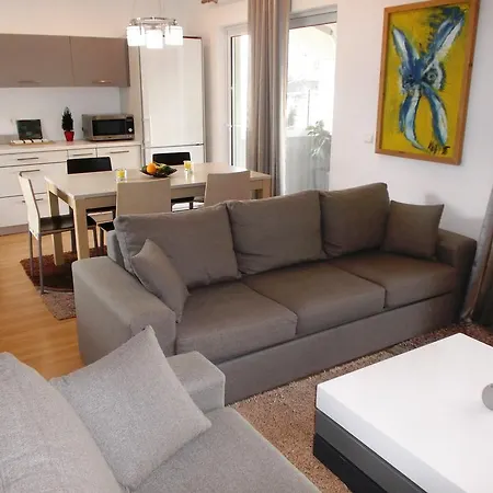 Vanessa House Luxury Apartament Skiatos