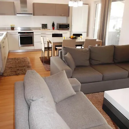 Vanessa House Luxury