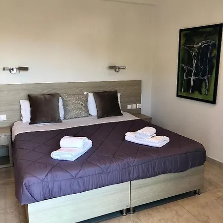 Vanessa House Luxury Daire İskados