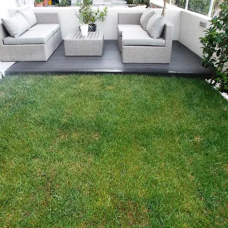 Vanessa House Luxury Daire İskados